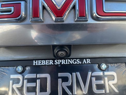 Used 2023 GMC Yukon Denali w/ Max Trailering Package image 12