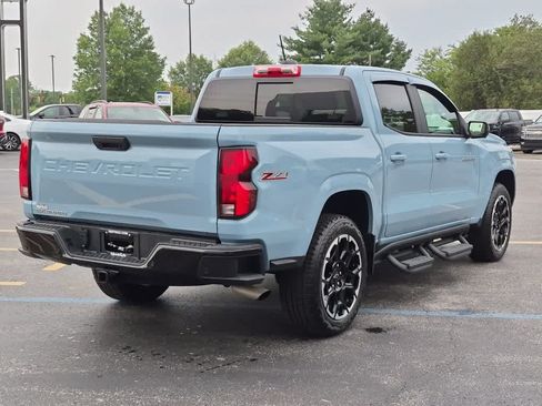 Used 2026 Chevrolet Colorado Z71 w/ Technology Package AWD/4WD image 3