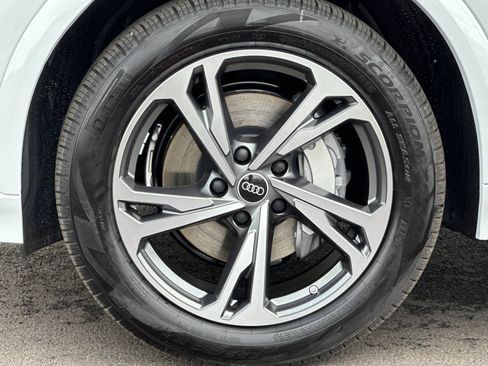 New 2027 Audi Q6 e-tron Premium Plus AWD/4WD image 24
