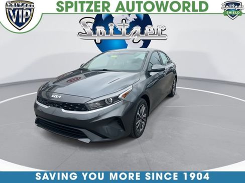 Certified 2023 Kia Forte LXS w/ LXS Technology Package FWD image 3