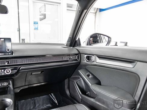 Used 2023 Honda Civic Sport image 36