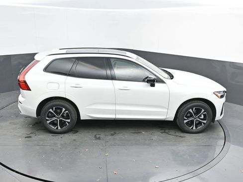 New 2026 Volvo XC60 B5 Core AWD/4WD image 28