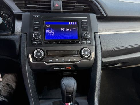 Used 2021 Honda Civic LX image 9