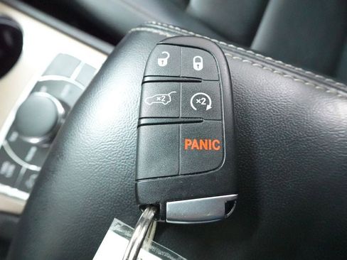 Used 2016 Jeep Grand Cherokee Limited AWD/4WD image 23
