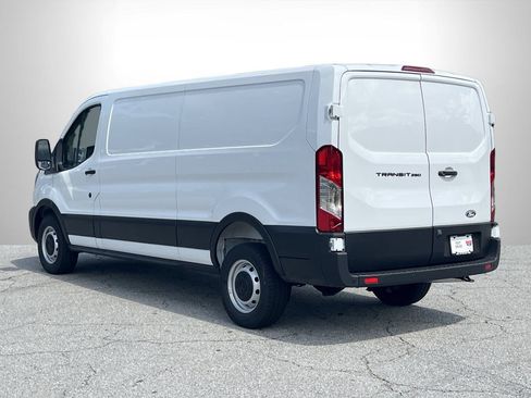 New 2026 Ford Transit 250 Low Roof RWD image 22