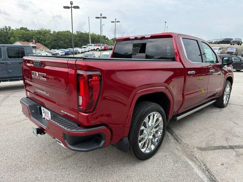 Used 2023 GMC Sierra 1500 Denali w/ Denali Reserve Package AWD/4WD image 7