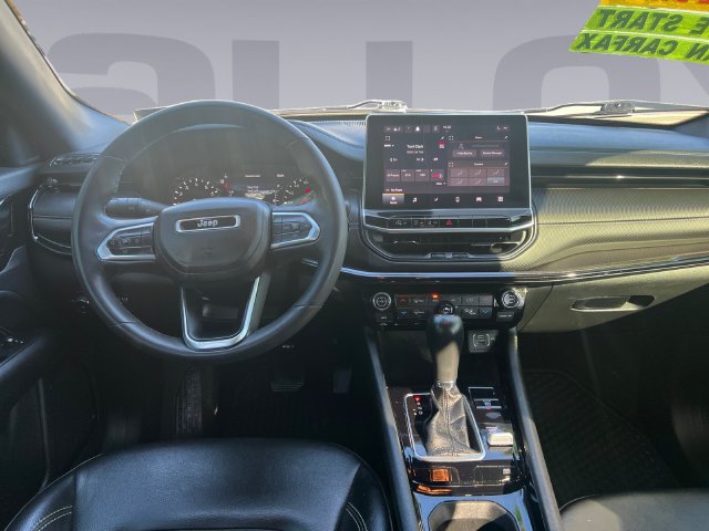 Used 2023 Jeep Compass Latitude w/ Convenience Group AWD/4WD image 12