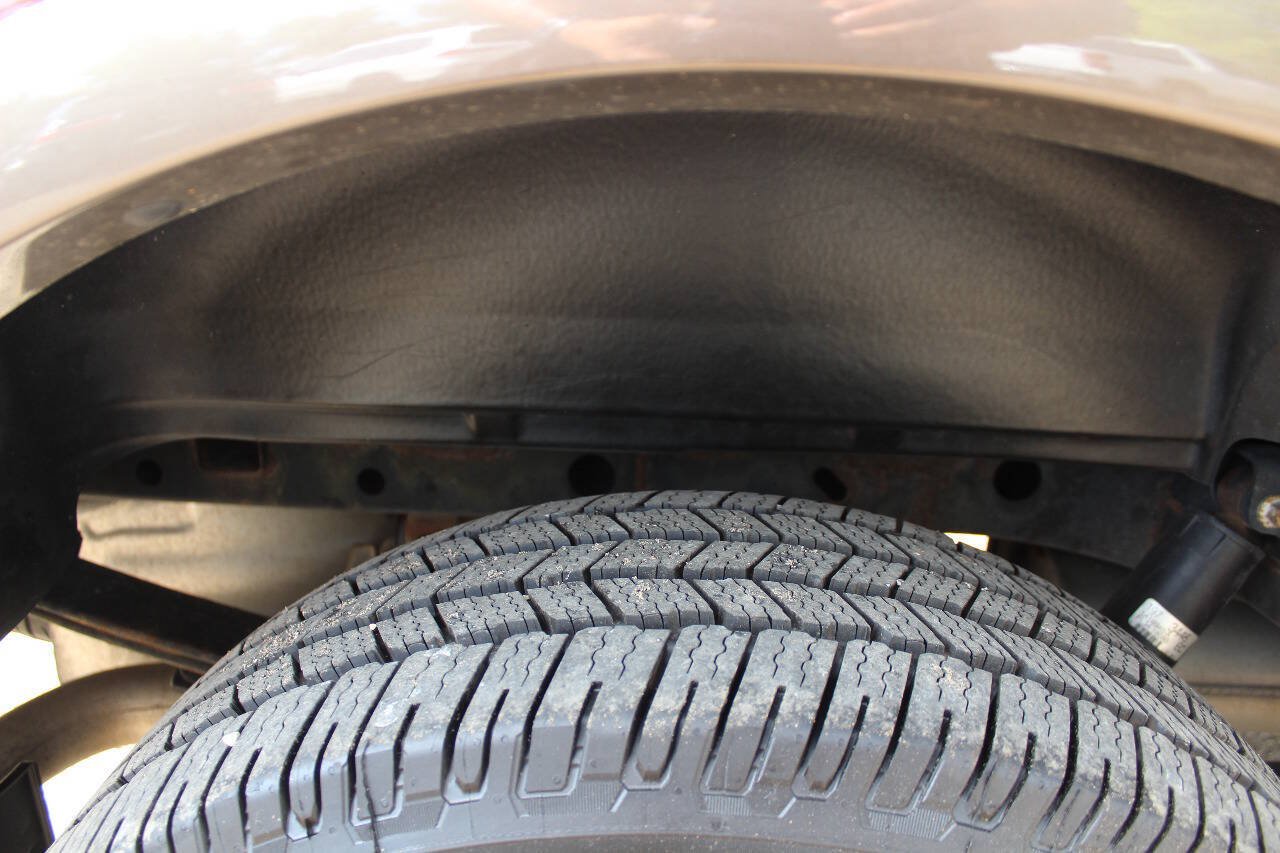 Used 2015 Ford F150 Lariat AWD/4WD image 29