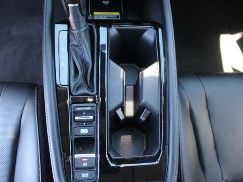 Used 2023 Honda Accord Touring image 21