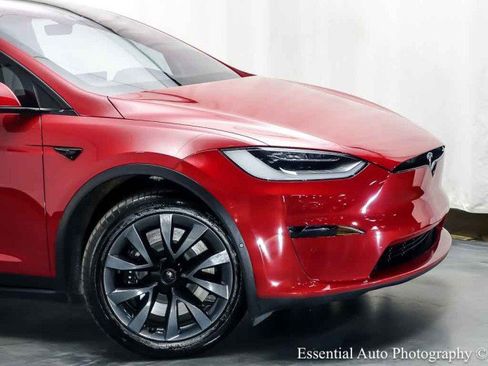 Used 2022 Tesla Model X Plaid AWD/4WD image 3