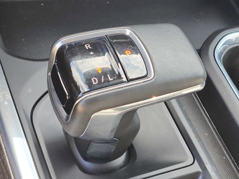 Used 2023 Chevrolet Silverado 1500 RST w/ Convenience Package II image 14