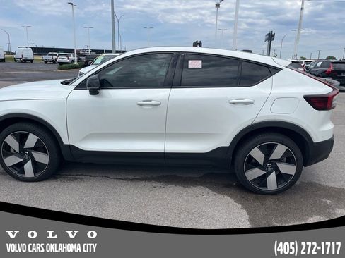 Used 2023 Volvo C40 P8 Recharge Ultimate w/ Protection Package Premier AWD/4WD image 8