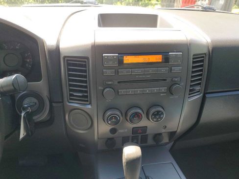 Used 2006 Nissan Titan SE image 31