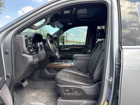 Certified 2024 Chevrolet Silverado 2500 High Country w/ High Country Premium Package AWD/4WD image 11