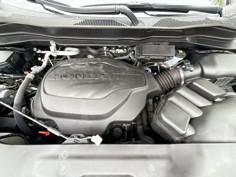 Used 2023 Honda Passport TrailSport image 18