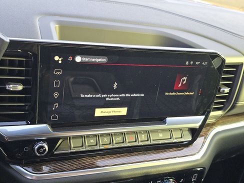 New 2026 GMC Sierra 1500 Elevation image 8