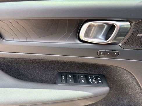 Certified 2023 Volvo C40 P8 Recharge Ultimate AWD/4WD image 13