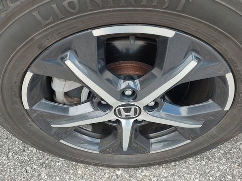Used 2023 Honda HR-V EX-L image 33