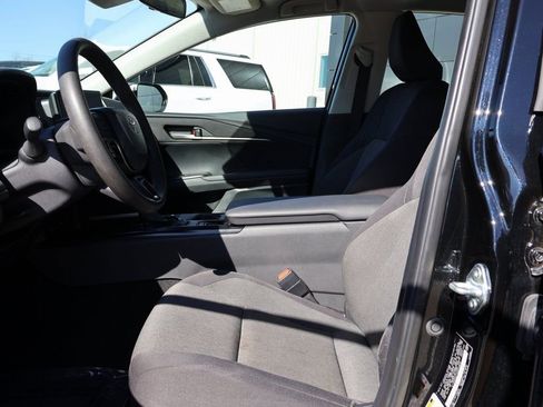 Used 2025 Toyota Camry LE image 22