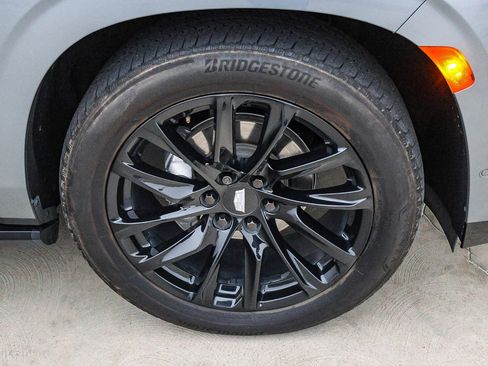 Used 2023 Cadillac Escalade Sport Platinum w/ LPO, ONYX Package image 14