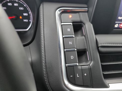 Certified 2024 Chevrolet Tahoe LS RWD image 19