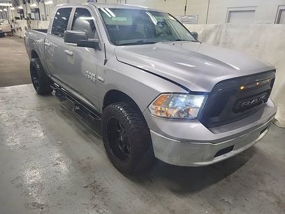 Used 2019 RAM 1500 Classic SLT w/ Luxury Group