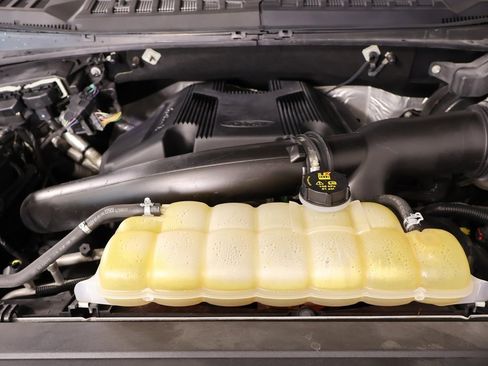 Used 2019 Ford F150 Lariat w/ Equipment Group 502A Luxury image 22