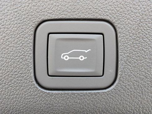 New 2026 GMC Yukon Elevation w/ Elevation Premium Package image 14