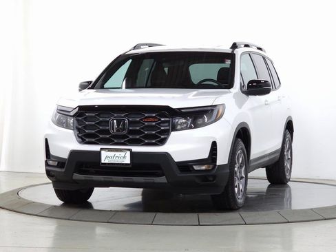 Used 2022 Honda Passport TrailSport image 4