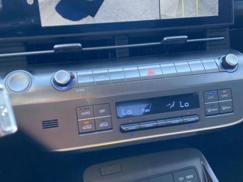 New 2026 Hyundai Kona Limited FWD image 26