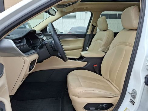 Used 2021 Jeep Grand Cherokee L Limited image 26