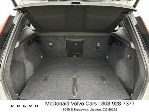 Certified 2026 Volvo XC40 B5 Plus w/ Protection Package Premier AWD/4WD image 24
