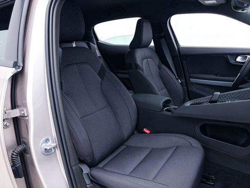 Used 2024 Polestar Polestar 2 image 33