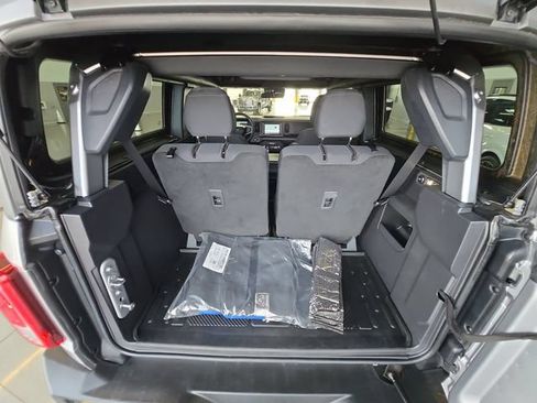 Used 2022 Ford Bronco 2-Door AWD/4WD image 23