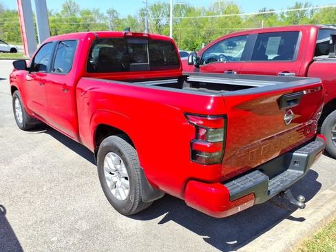 Certified 2024 Nissan Frontier SV w/ Technology Package image 4