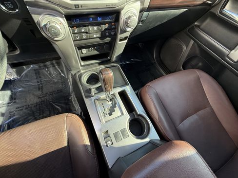 Used 2017 Toyota 4Runner Limited image 27