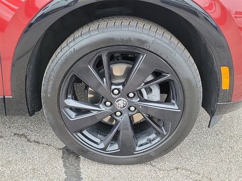 Used 2023 Buick Envision Essence w/ Sport Touring Package image 5