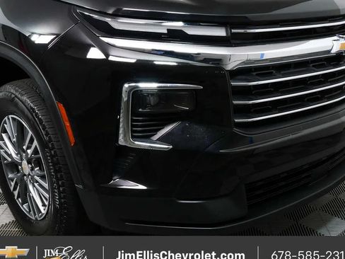 Certified 2025 Chevrolet Traverse LT FWD image 37