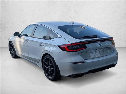 Used 2022 Honda Civic Sport Touring image 7