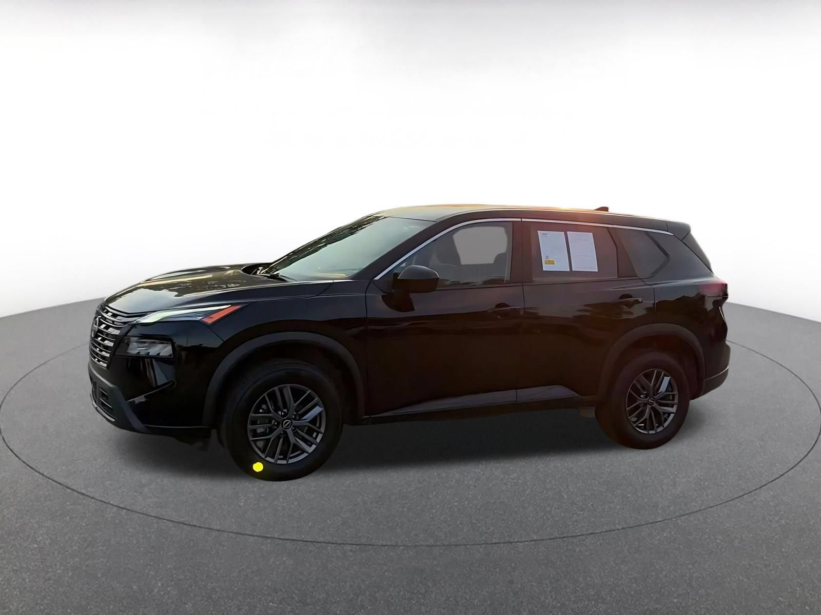 Used 2026 Nissan Rogue SV FWD image 7