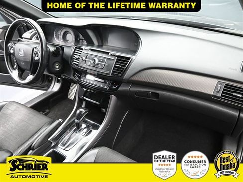 Used 2017 Honda Accord Sport image 38