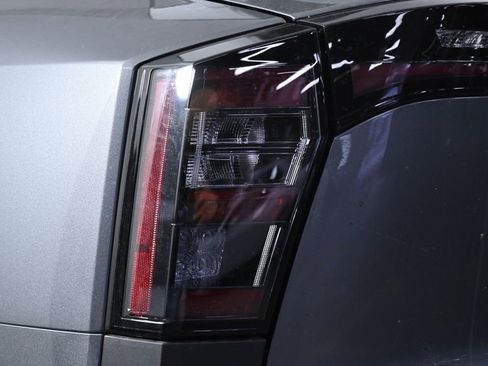 New 2026 Nissan Kicks SV w/ SV Premium Package image 8