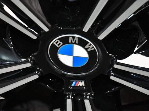 Used 2024 BMW X4 M40i w/ Premium Package image 93