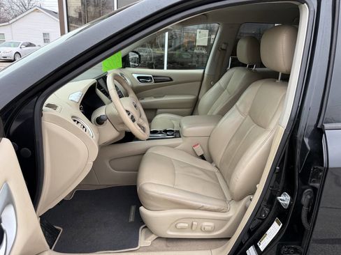 Used 2015 Nissan Pathfinder SL w/ Cargo Package image 10