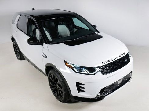 Used 2025 Land Rover Discovery Sport Dynamic SE image 28