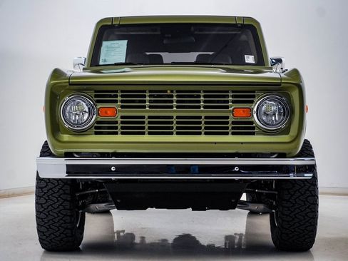 Used 2024 Ford Bronco Black Diamond image 7