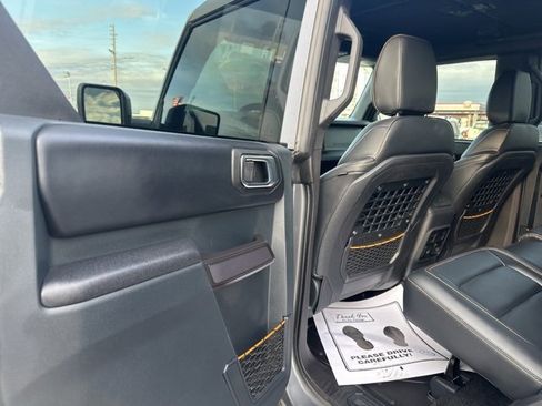 Used 2024 Ford Bronco Badlands image 26