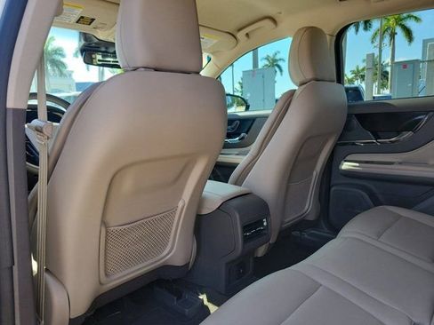Certified 2023 Lincoln Corsair FWD image 14