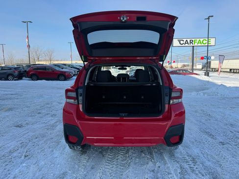 Used 2023 Subaru Crosstrek 2.0i Premium image 13