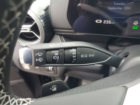 New 2025 Chevrolet Blazer EV LT image 25